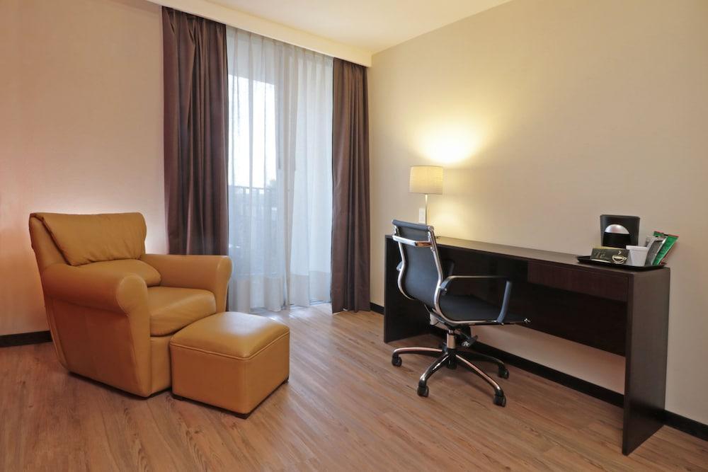 Comfort Inn San Luis Potosi Ngoại thất bức ảnh