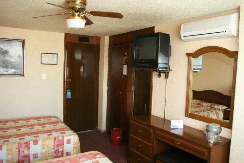 Comfort Inn San Luis Potosi Ngoại thất bức ảnh