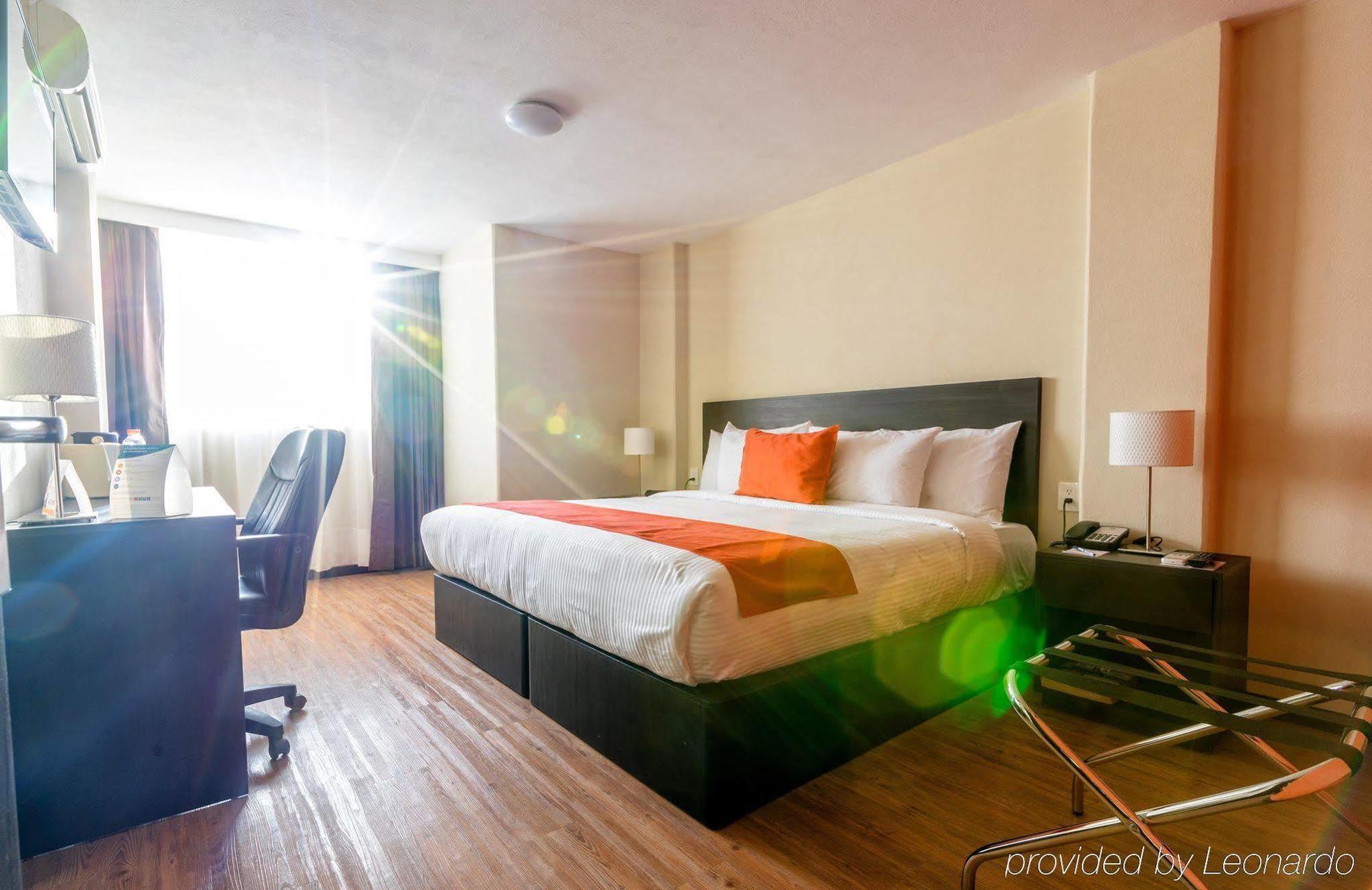 Comfort Inn San Luis Potosi Ngoại thất bức ảnh