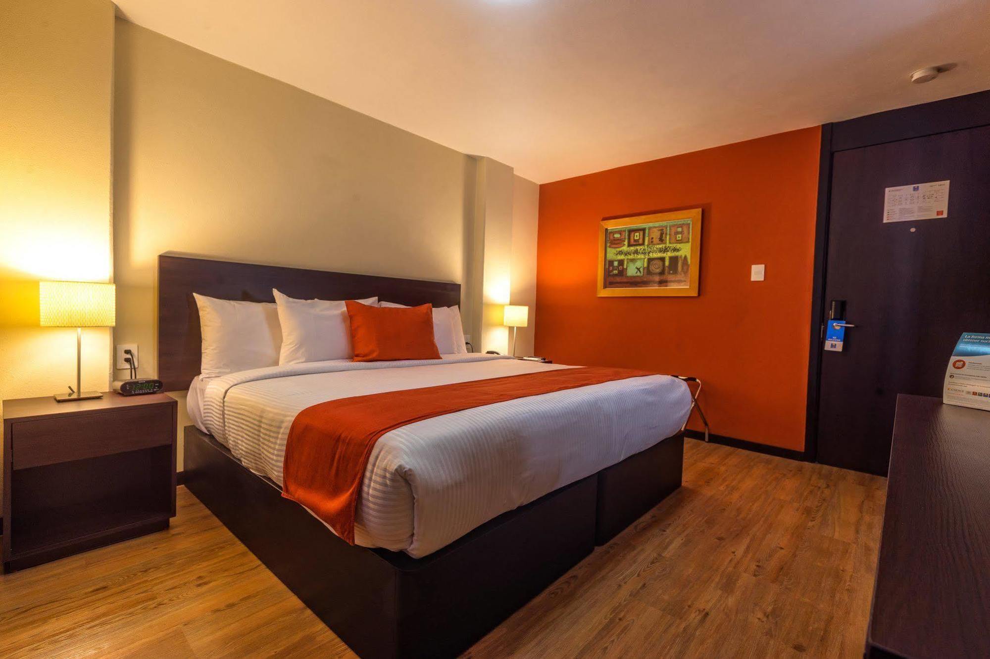 Comfort Inn San Luis Potosi Ngoại thất bức ảnh